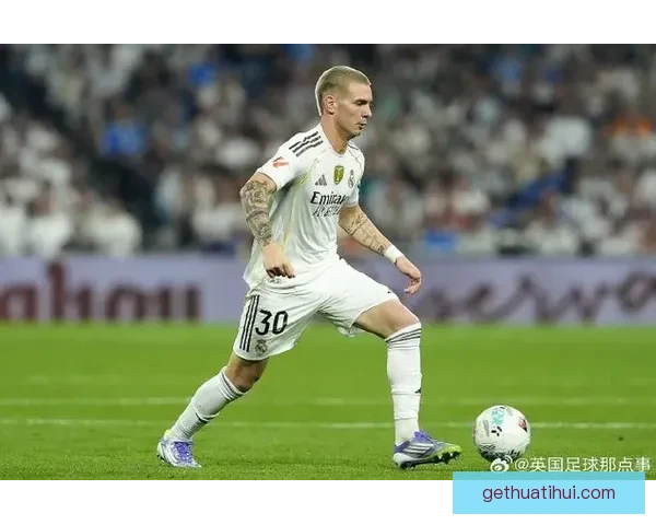 马斯坦托诺累积黄牌将缺席下轮对阵赫罗纳比赛